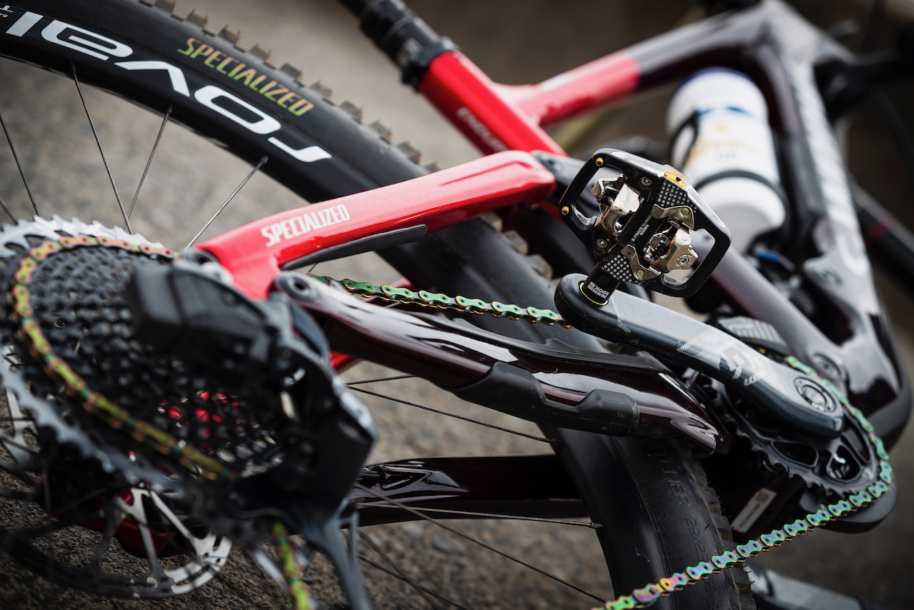 Traverse Wheels enduro team camp close up