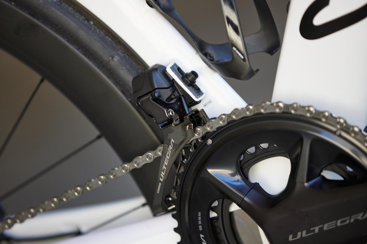 Shimano 12 speed chain for road