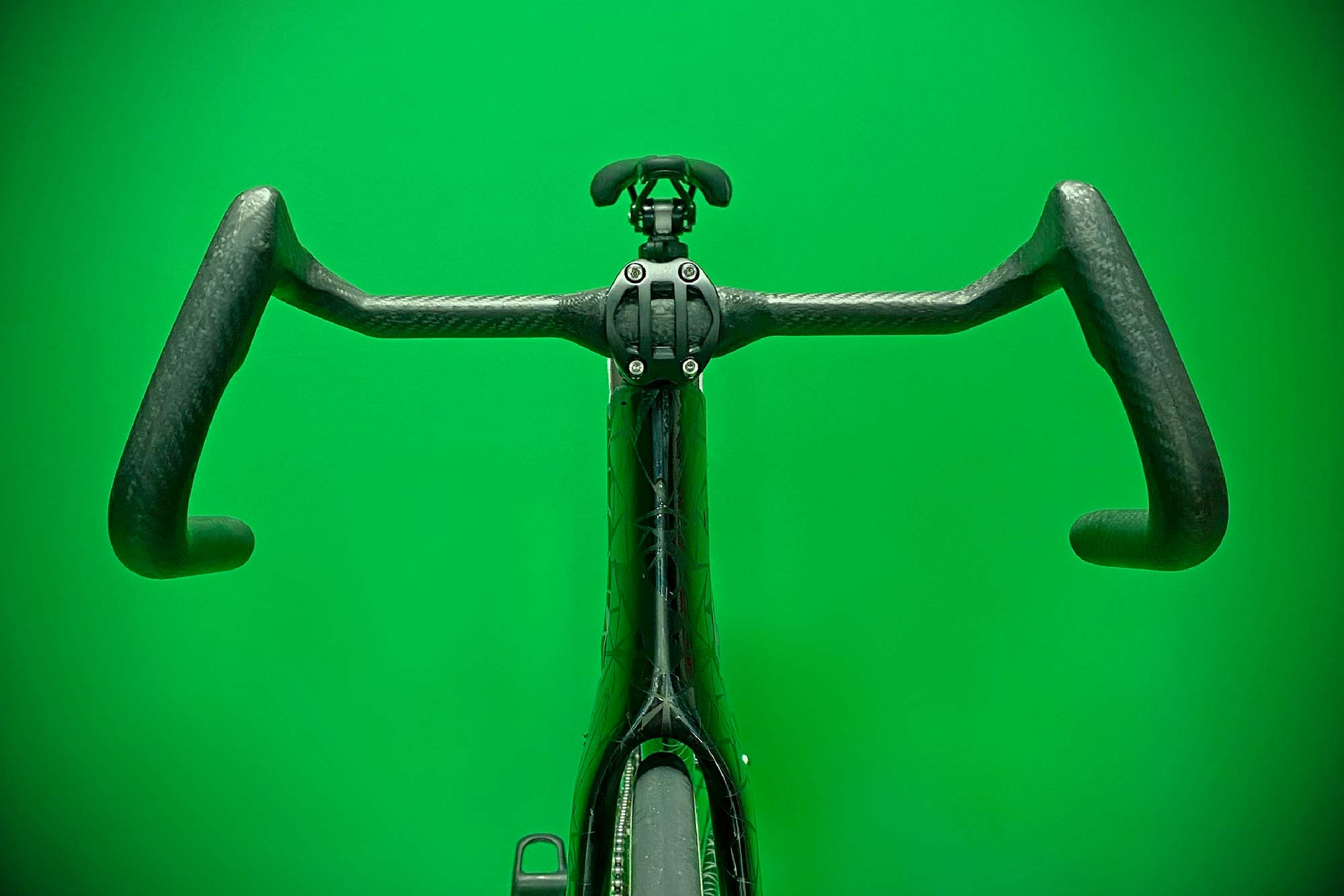 TRed TOOT ASHAA ergonomic carbon track handlebar, green front