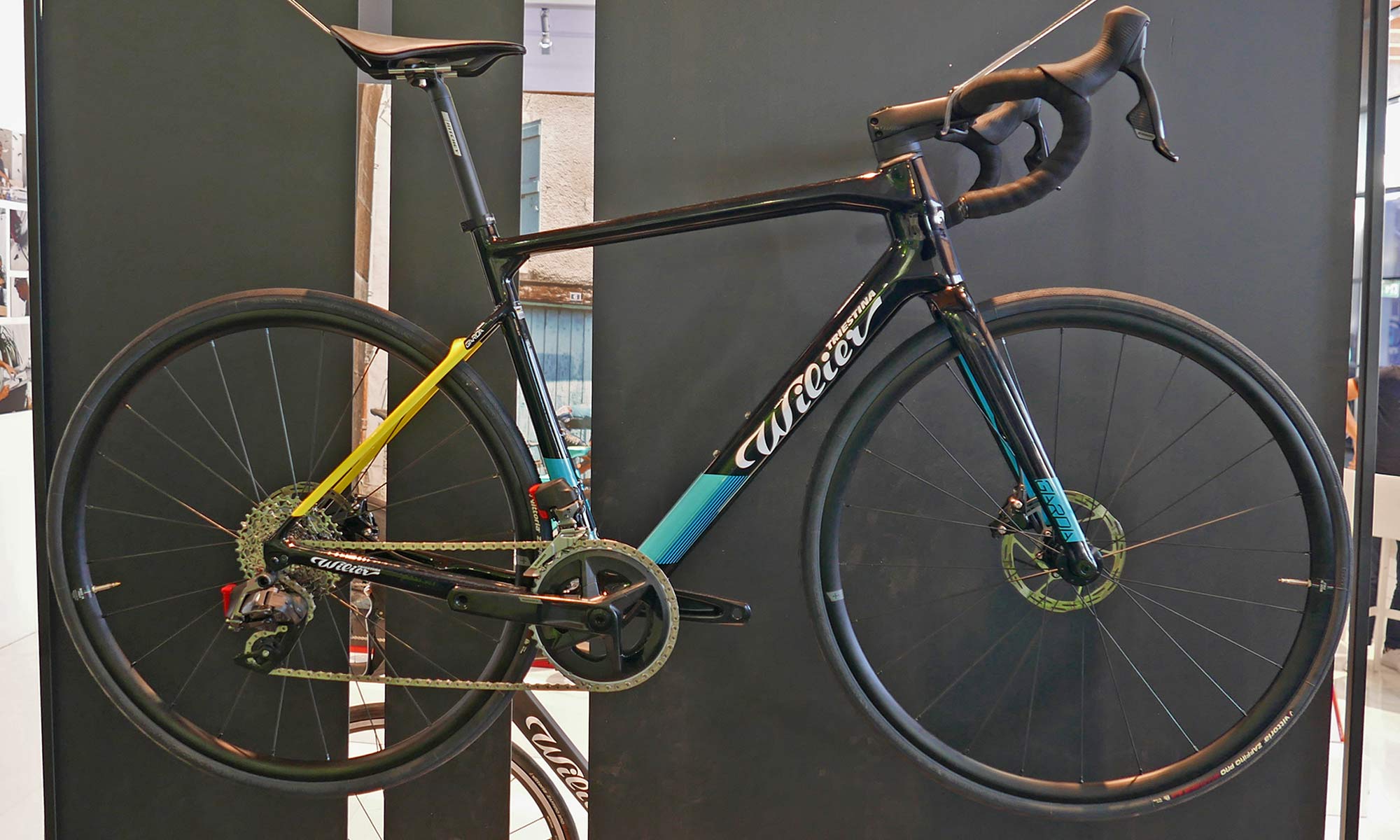 Wilier Garda light affordable carbon aero road bike