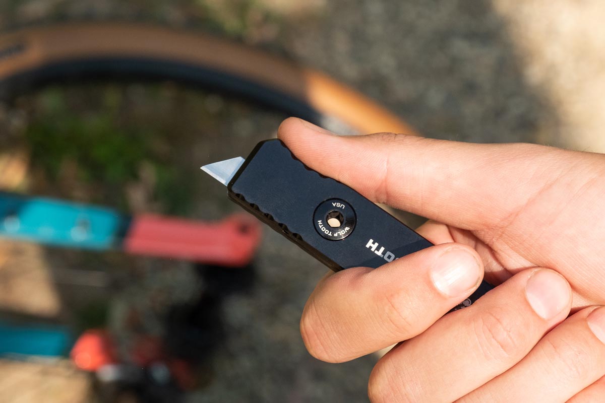 Wolf Tooth Components 8-Bit mutil-tool System utility knife