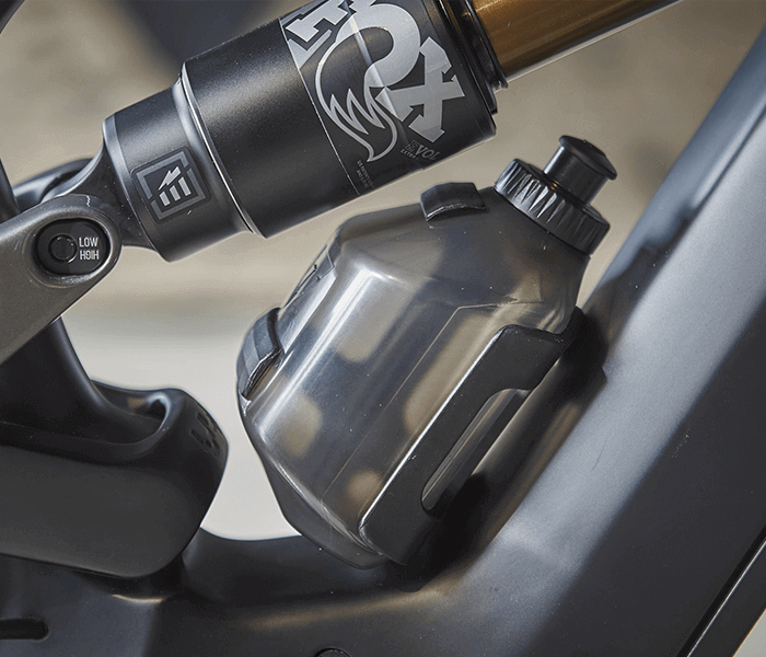 YT’s Decoy 29 Core 4 eMTB water bottle