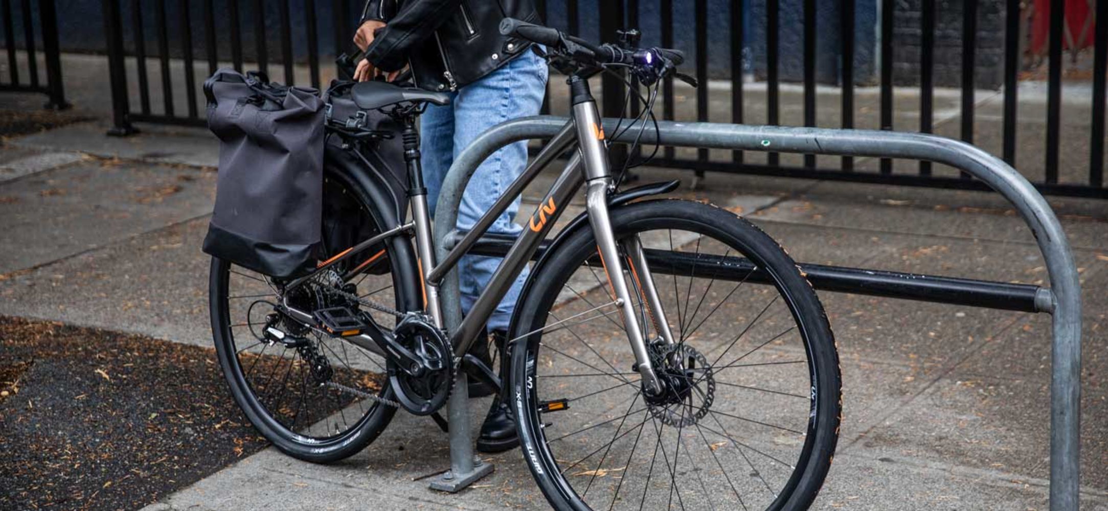 Photo of Liv Alight Disc in urban setting from Liv Cycling, side view.