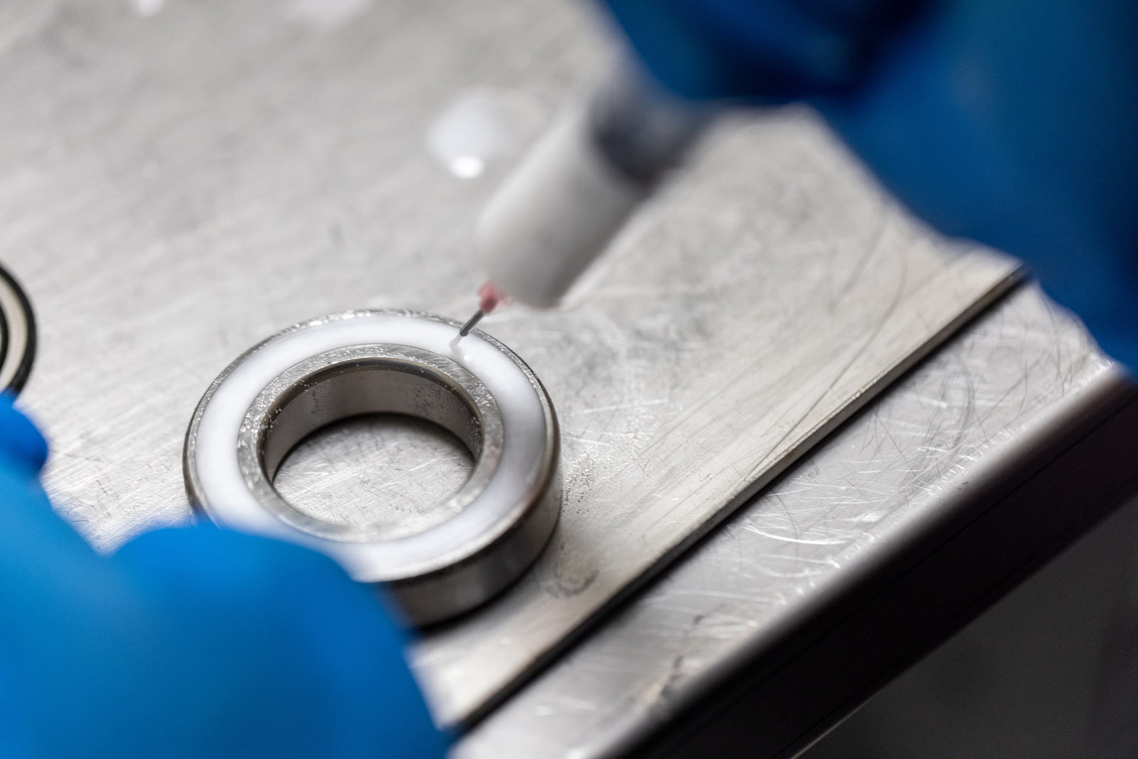 ceramicspeed slt bearing solid polymer lubrication technology