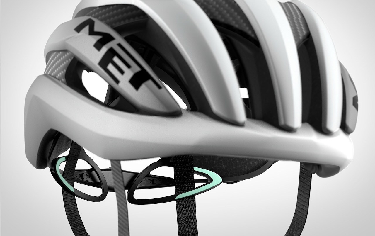 met-trenta-3k-carbon-mips front