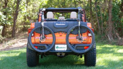 New Quadratec tailgate bike pad for the Jeep Gladiator Truck