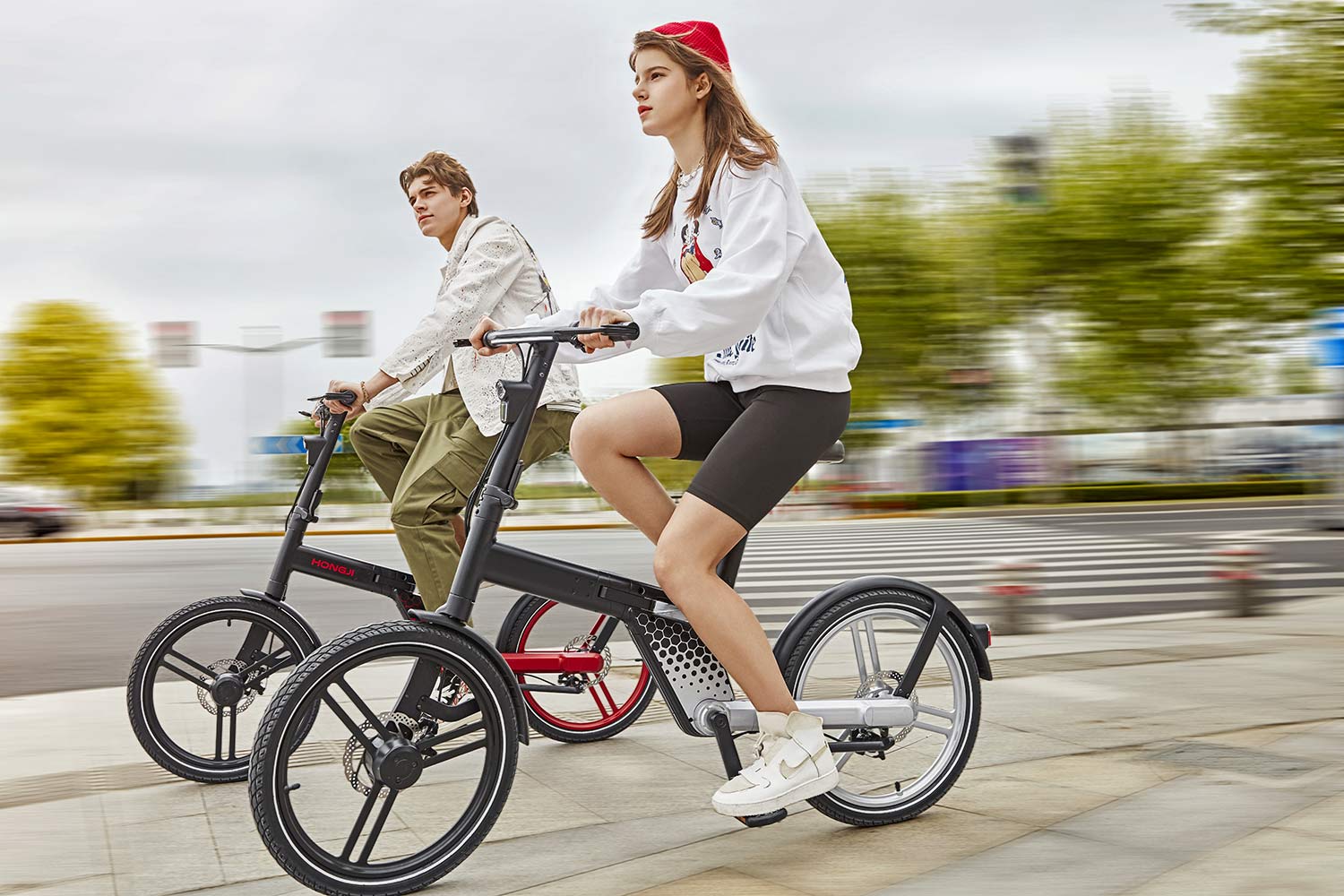HONBIKE Pro HF01 integrated shaft-drive folding commuter e-bike, cruising