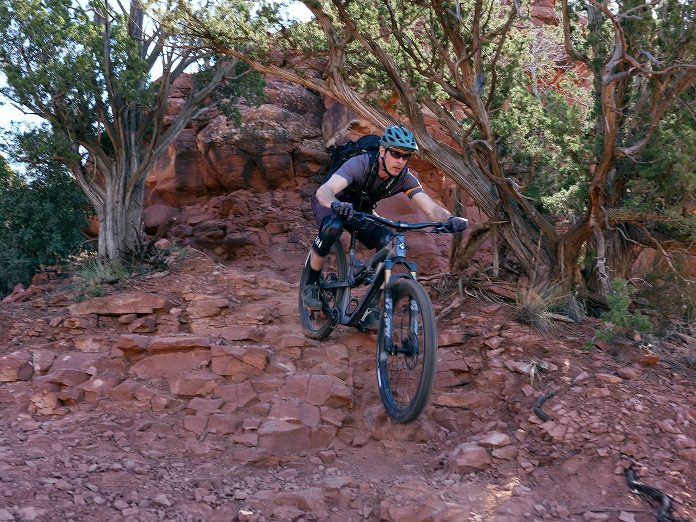 2022 fezzari la sal peak 2 enduro mountain bike review riding action