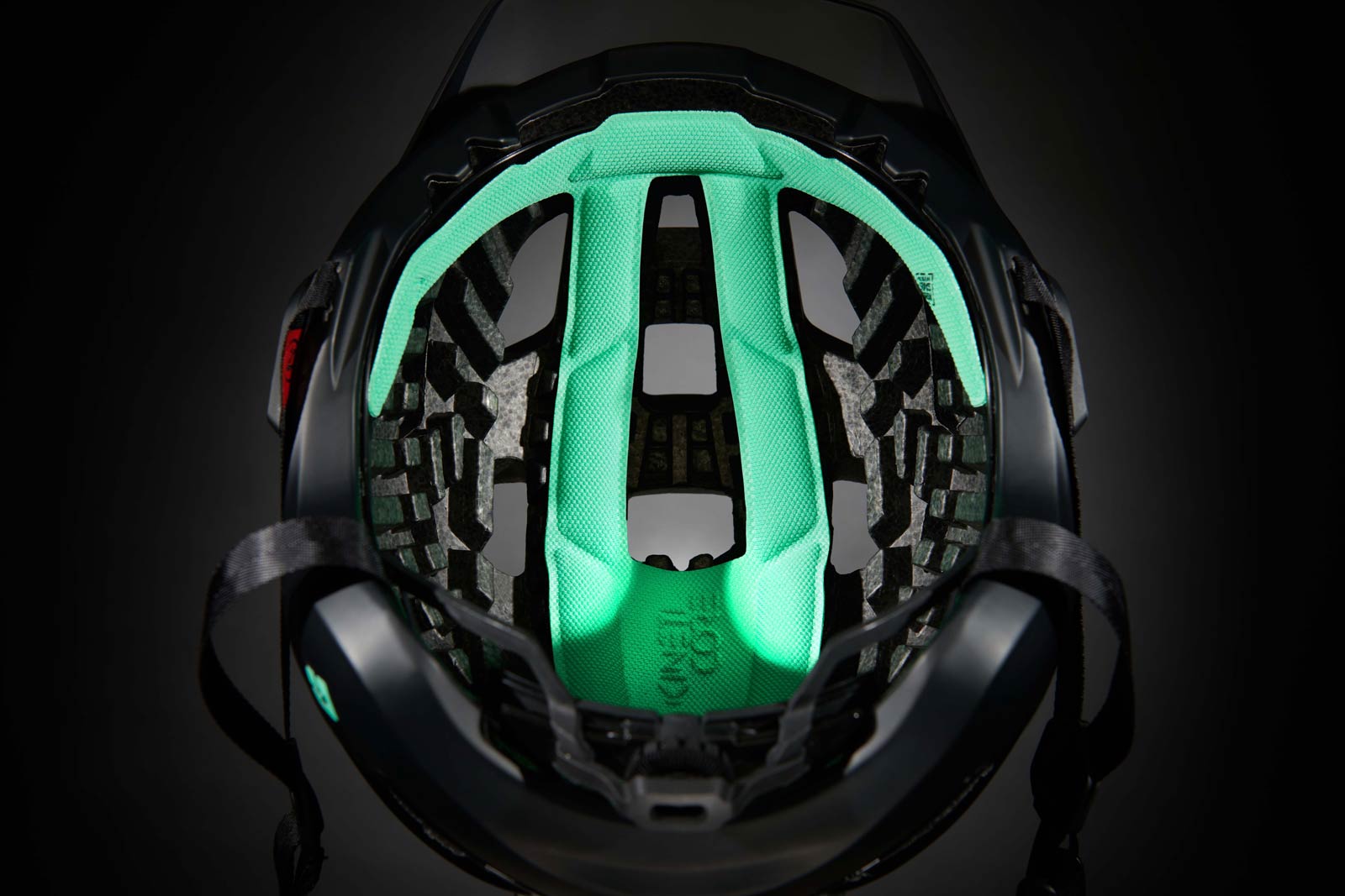 lazer kineticore road helmet