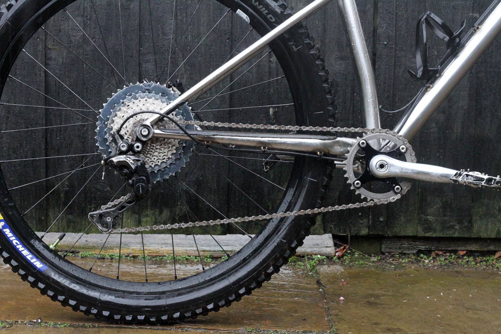 starling roost drive side chainstay chain slap clearance