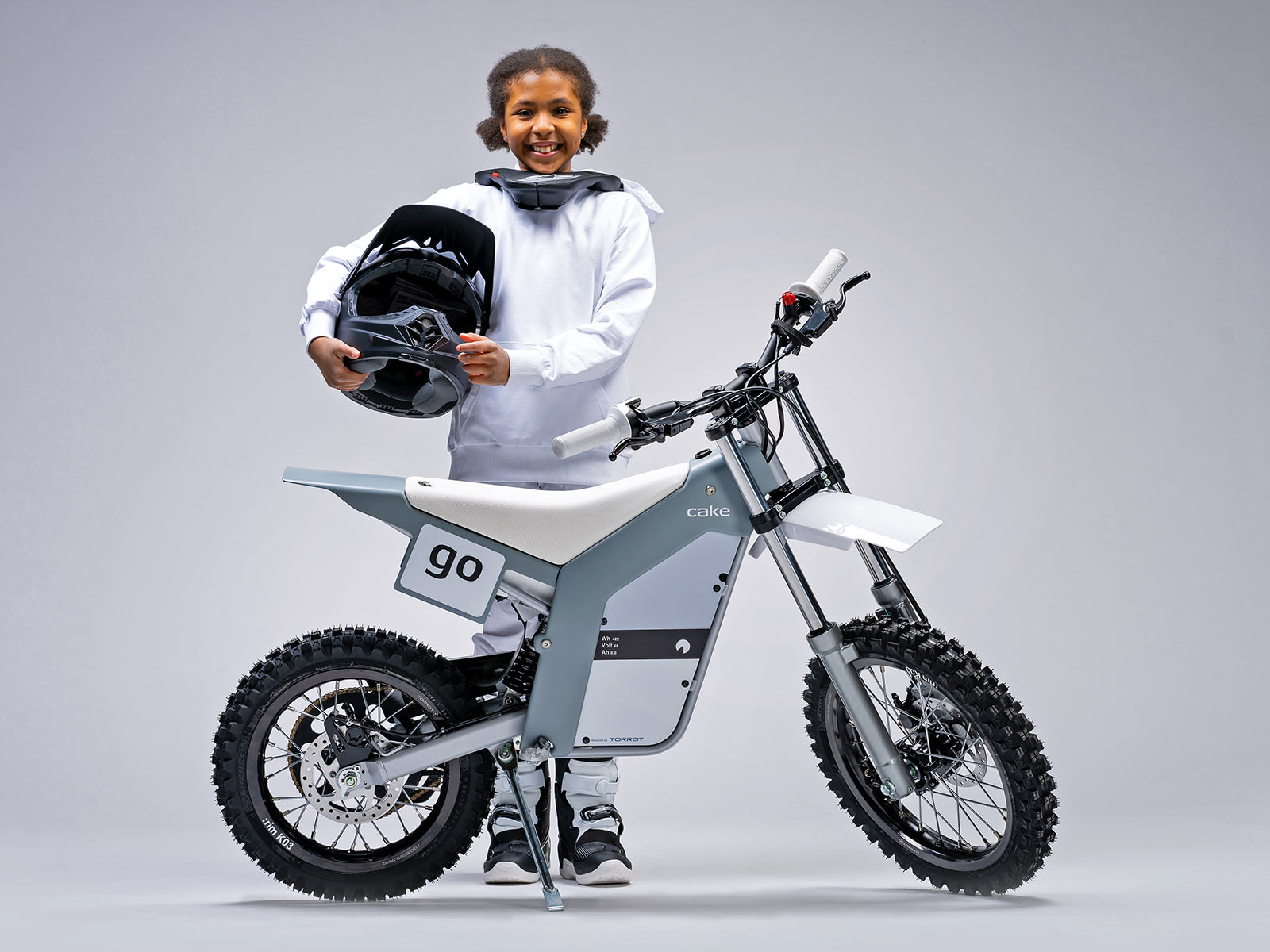 CAKE Kids bikes, Ready Steady Go, mini MX e-motorcycle CAKE GO e-moto, smiles