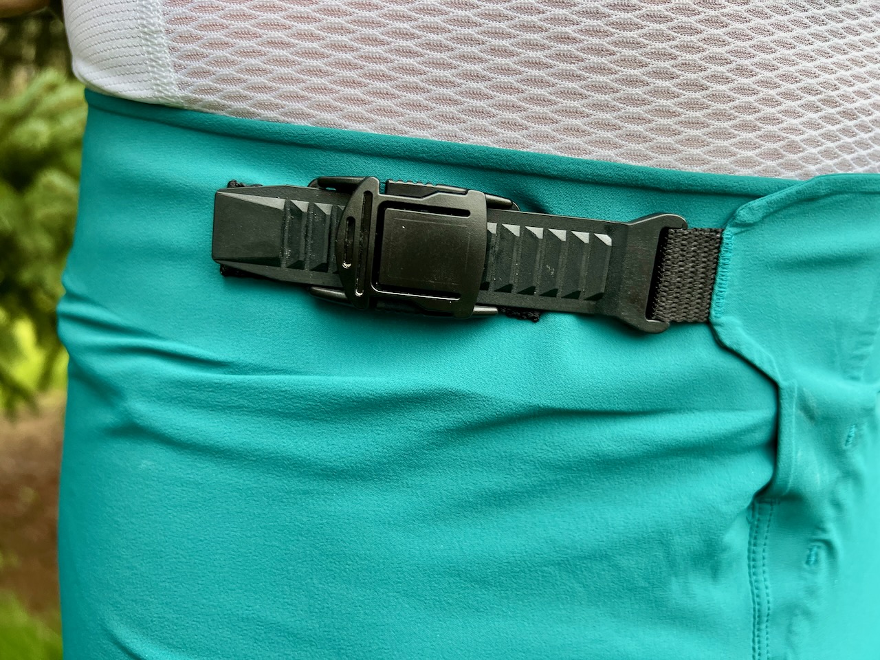 Specialized Trail Air short, and Trail jersey ratchet belt