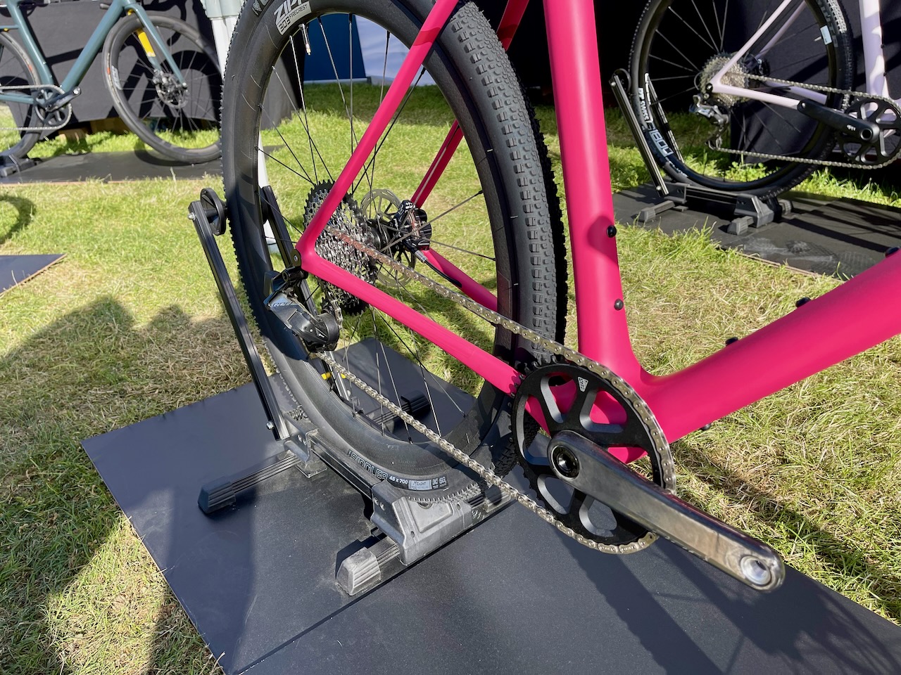 Vielo V+1 Race Edition Gravel Bike drive train
