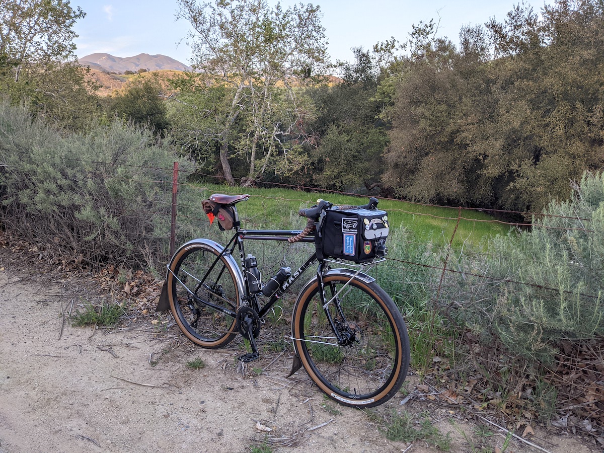 MASON X HUNT wheelset pretty background