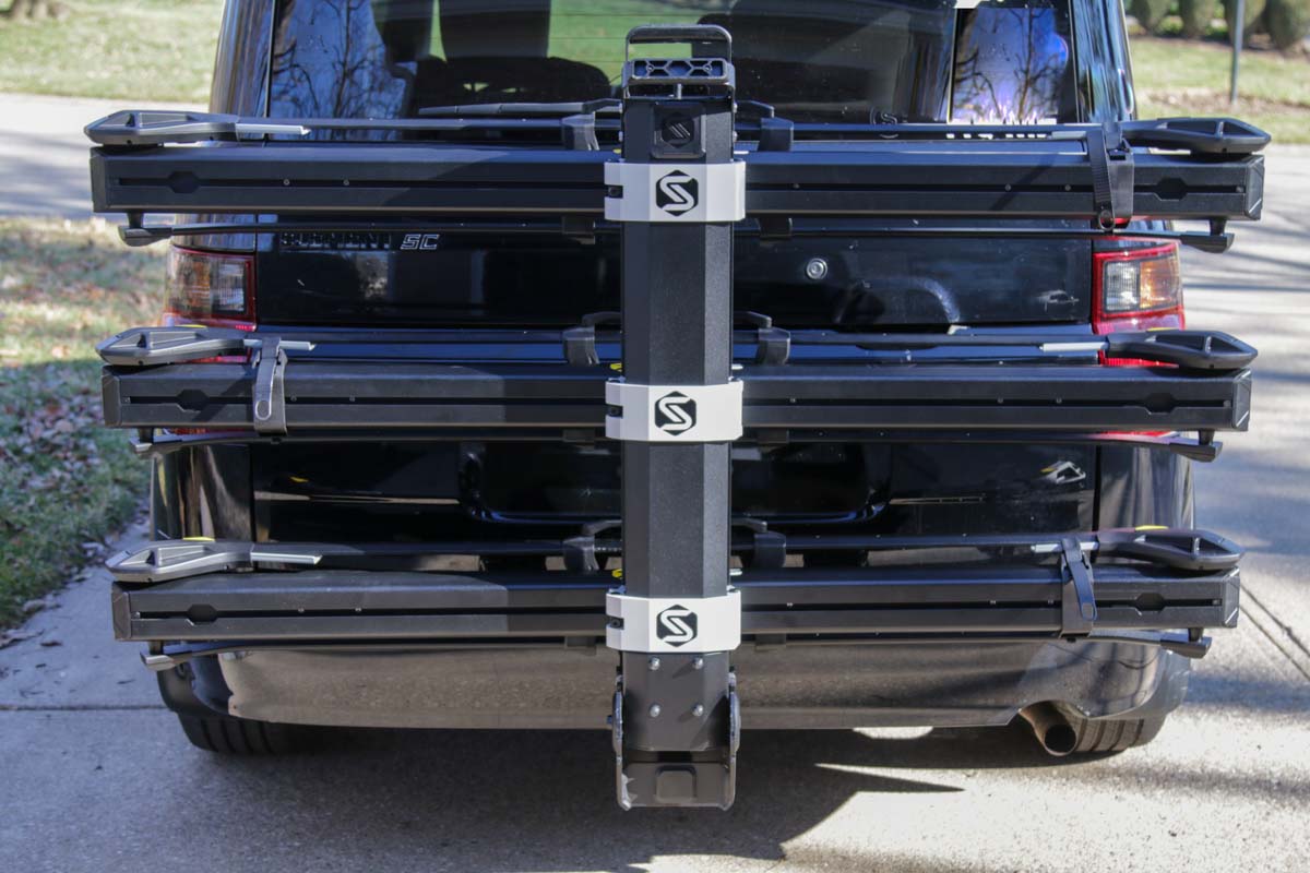 Saris MHS bike rack upright on Honda Element