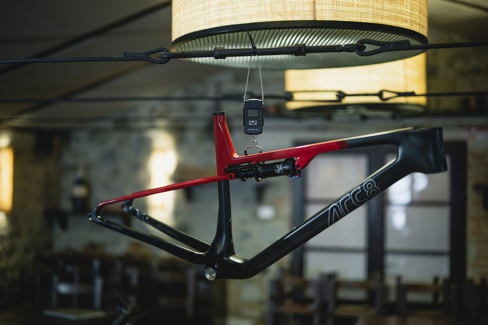 arc8 evolve frame weight