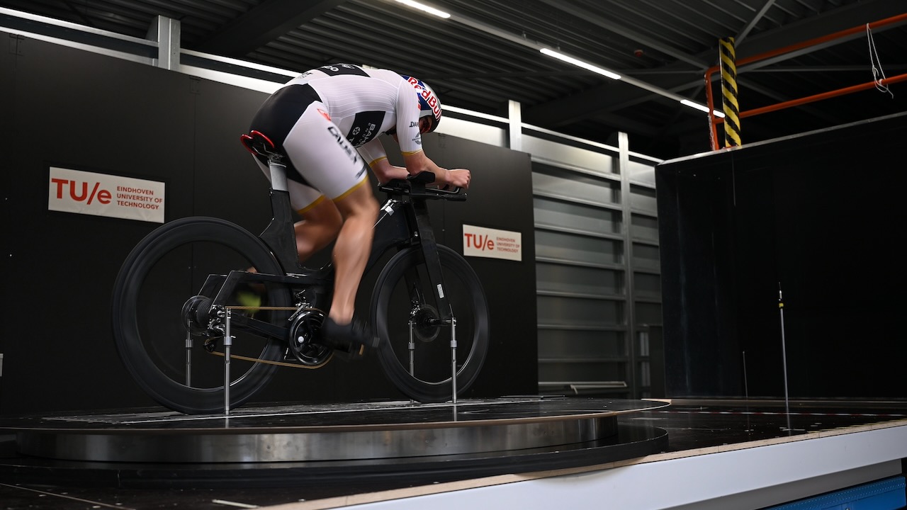 CADEX Tri Frameset and Aero Wheels wind tunnel testing