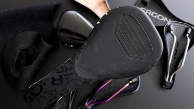 The newest ERGON SM Downhill saddle isn’t designed for sitting