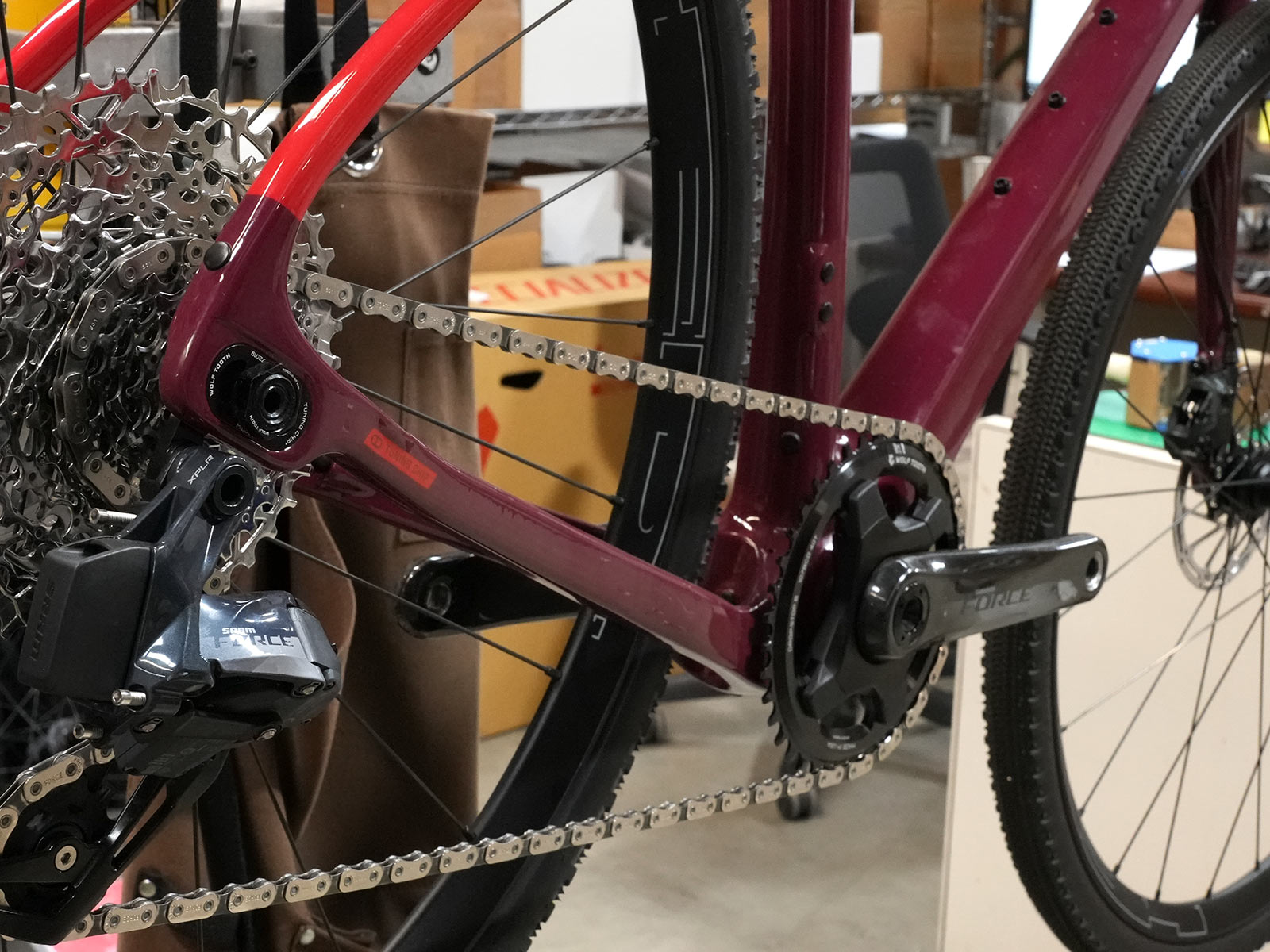wolf tooth factory tour Otso bikes assembly and testing