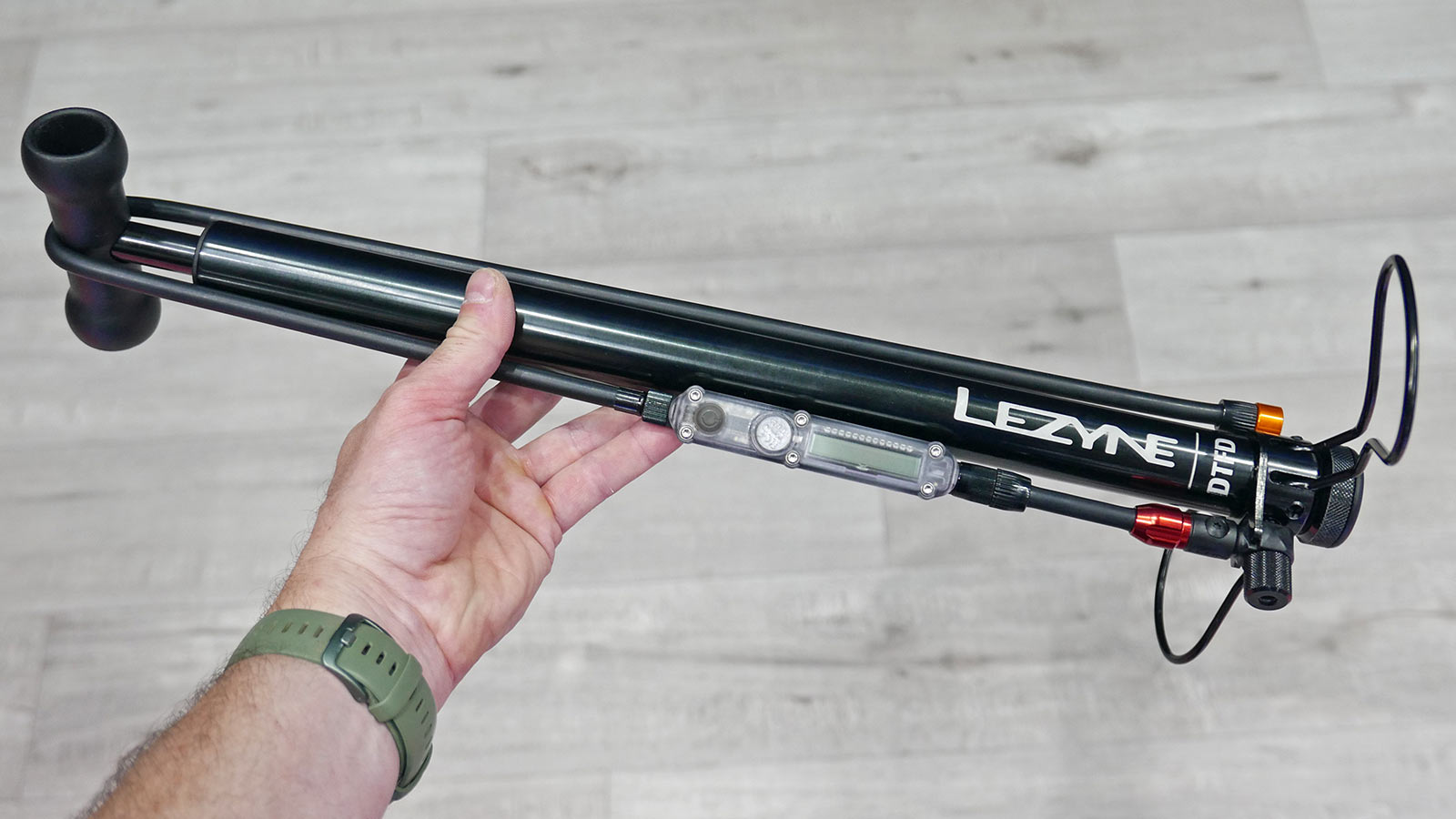 Lezyne Digital Travel Floor Drive portable floor pump