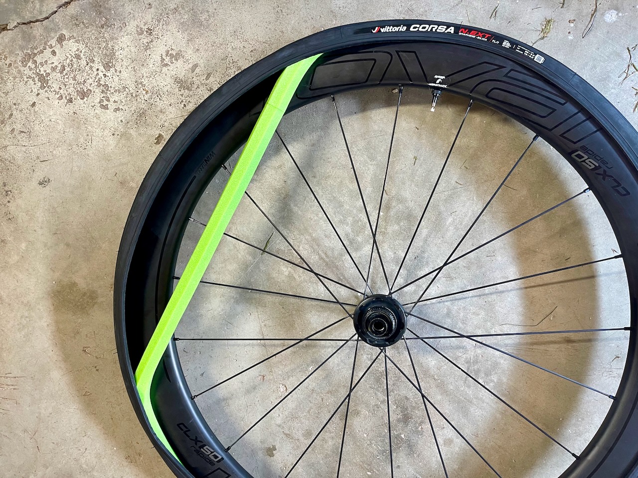 Vittoria Corsa N.EXT Airliner install