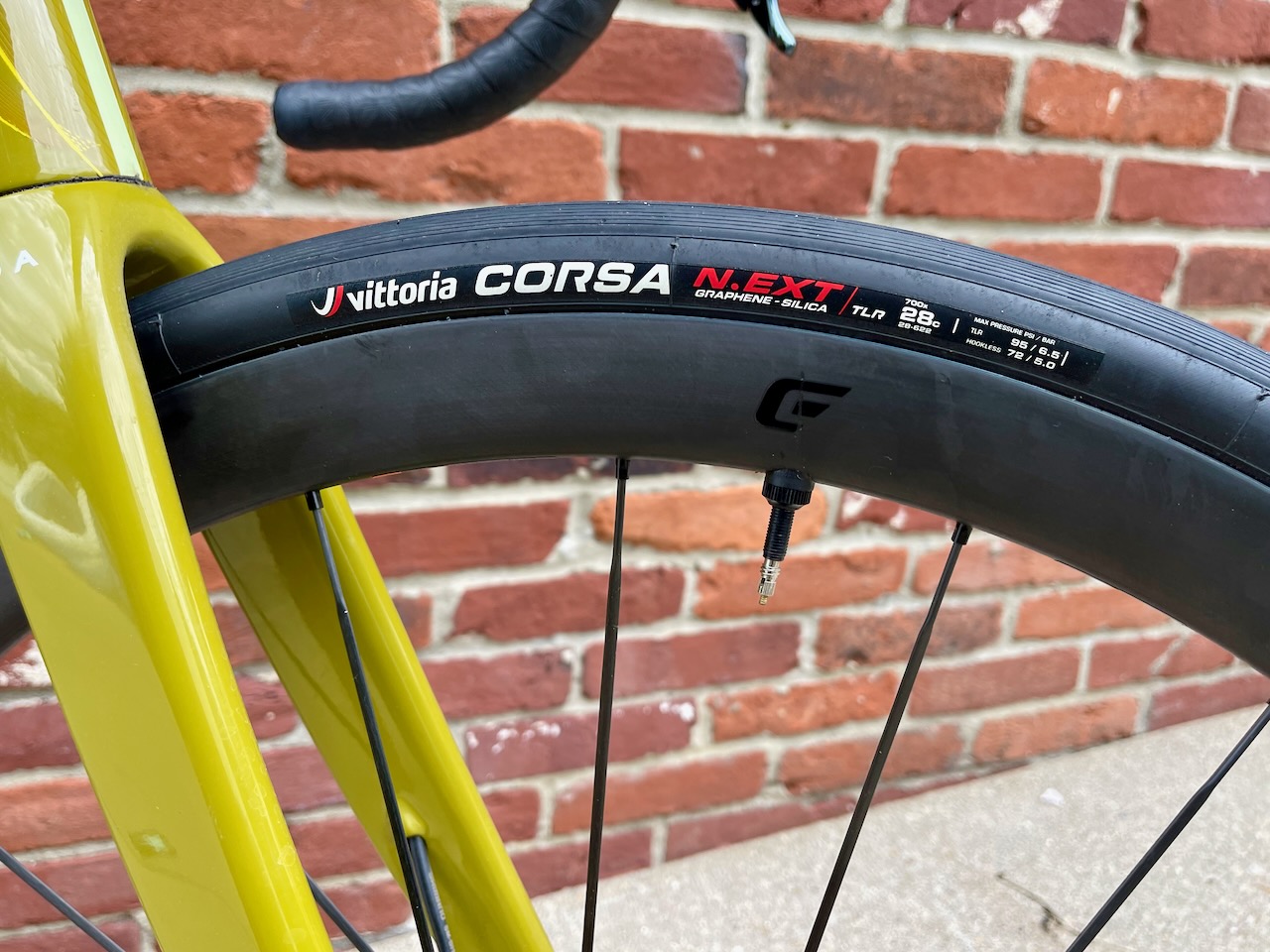 Vittoria Corsa N.EXT CADEX