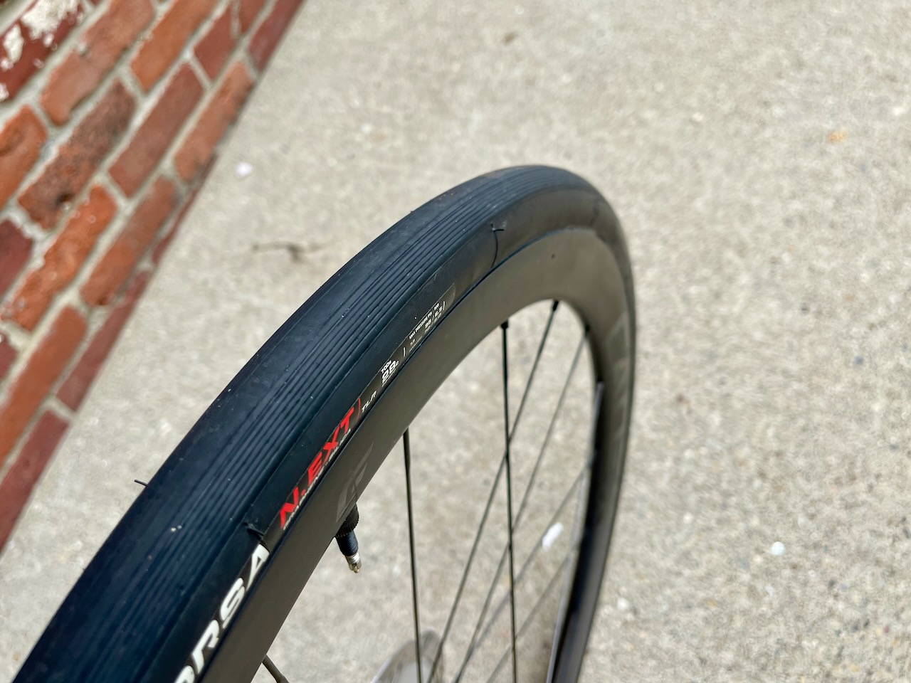 Vittoria Corsa N.EXT CADEX hookless side