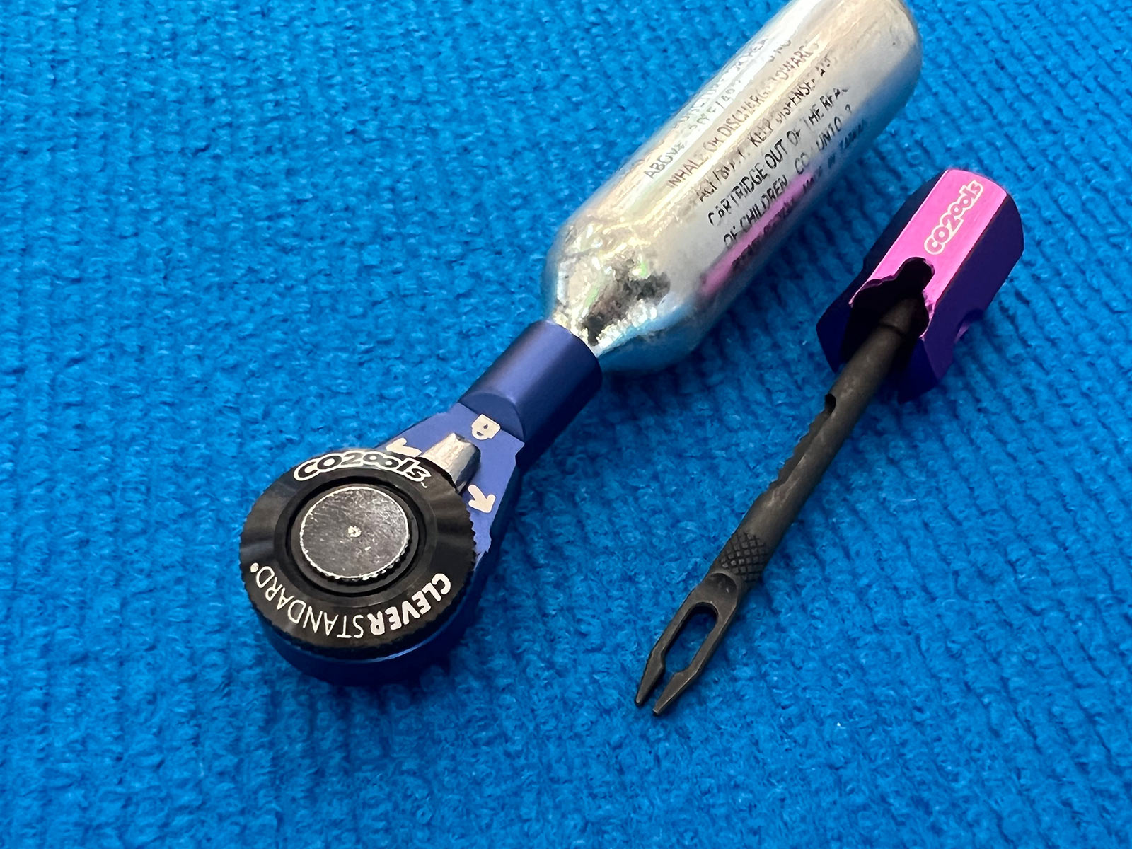 clever standard co2 tools that thread onto used co2 cartridge