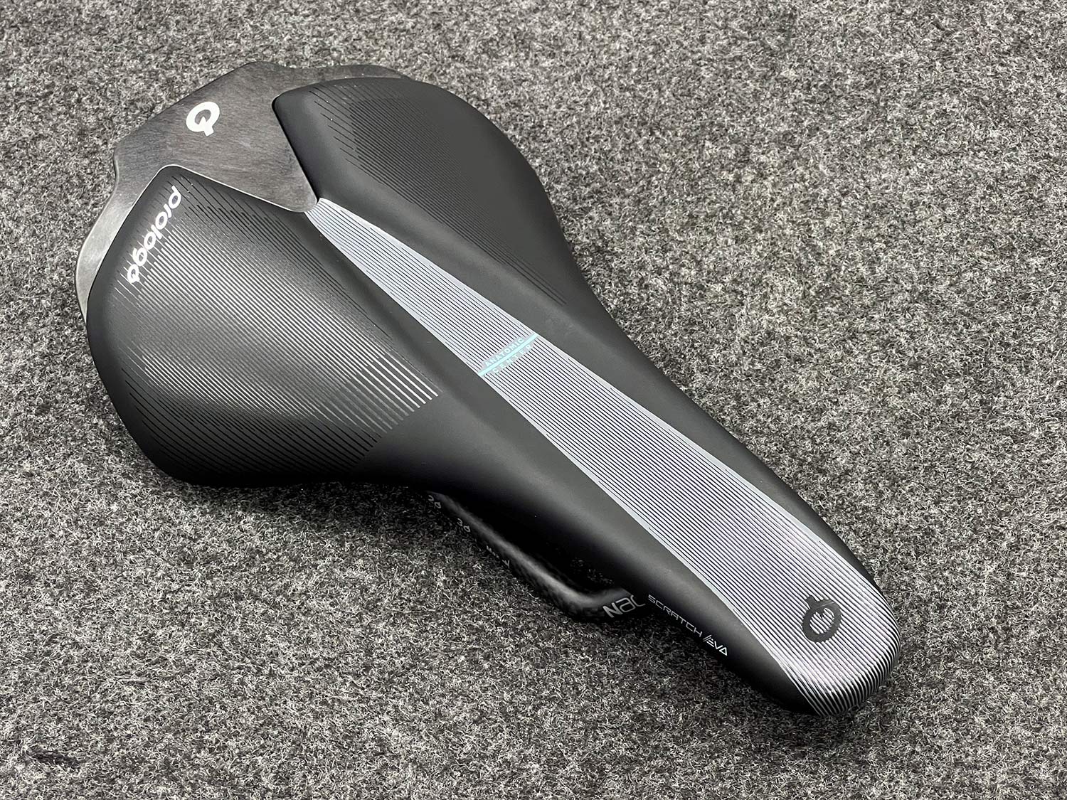 prologo scratch EVA is a mid-length women's race saddle