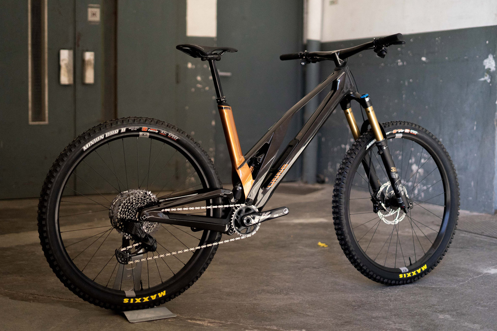 2022 unno dash 140mm 29er full suspension all mountain bike carbon frame