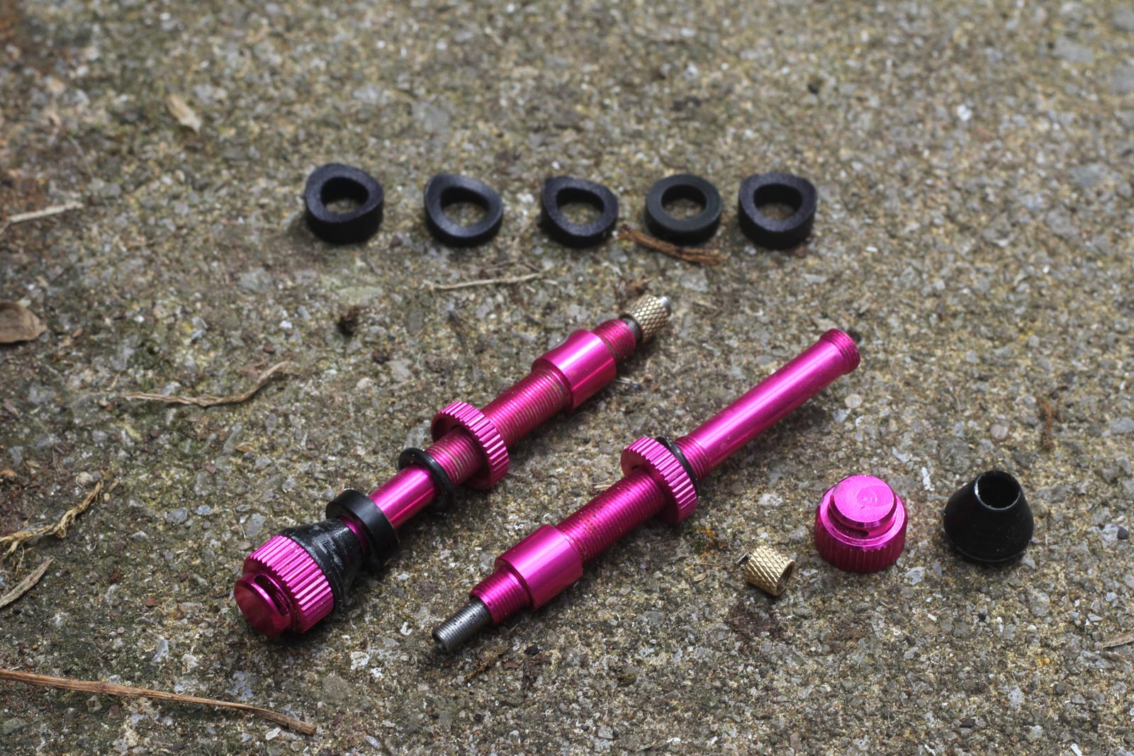 76 projects hi flow no clog tubeless valve review all component parts