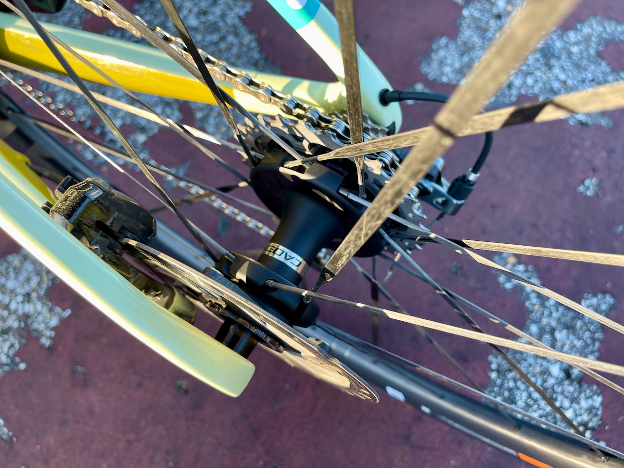 CADEX 50 Ultra carbon spoke