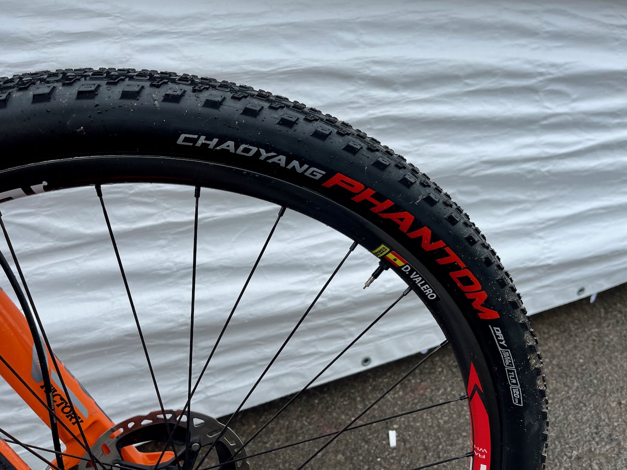 David Valero Serranos BH Lynx Race EVO tire dry