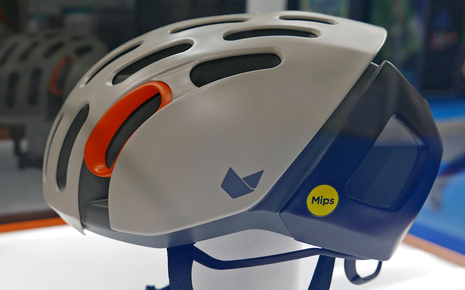 New Catlike Whisper MIPS-equipped vented aero road bike helmet, side