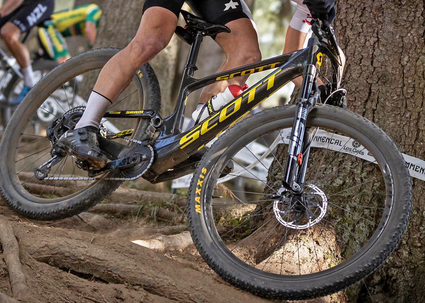 Prototype SRAM XX1 Eagle AXS on 10x World Champion Nino Schurter Scott Spark RC, racing