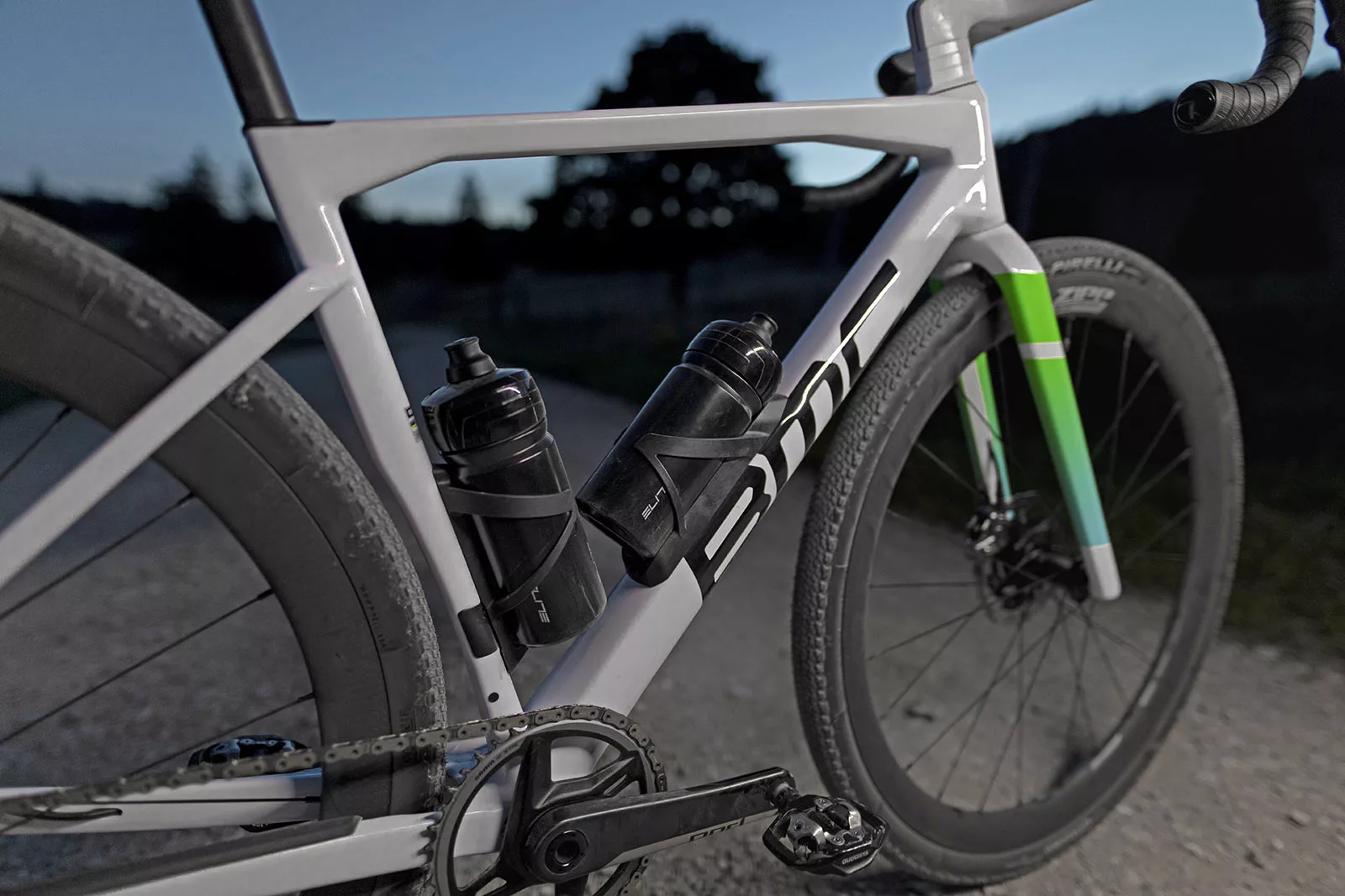 BMC Kaius aero carbon gravel race bike, Aerocore bottles