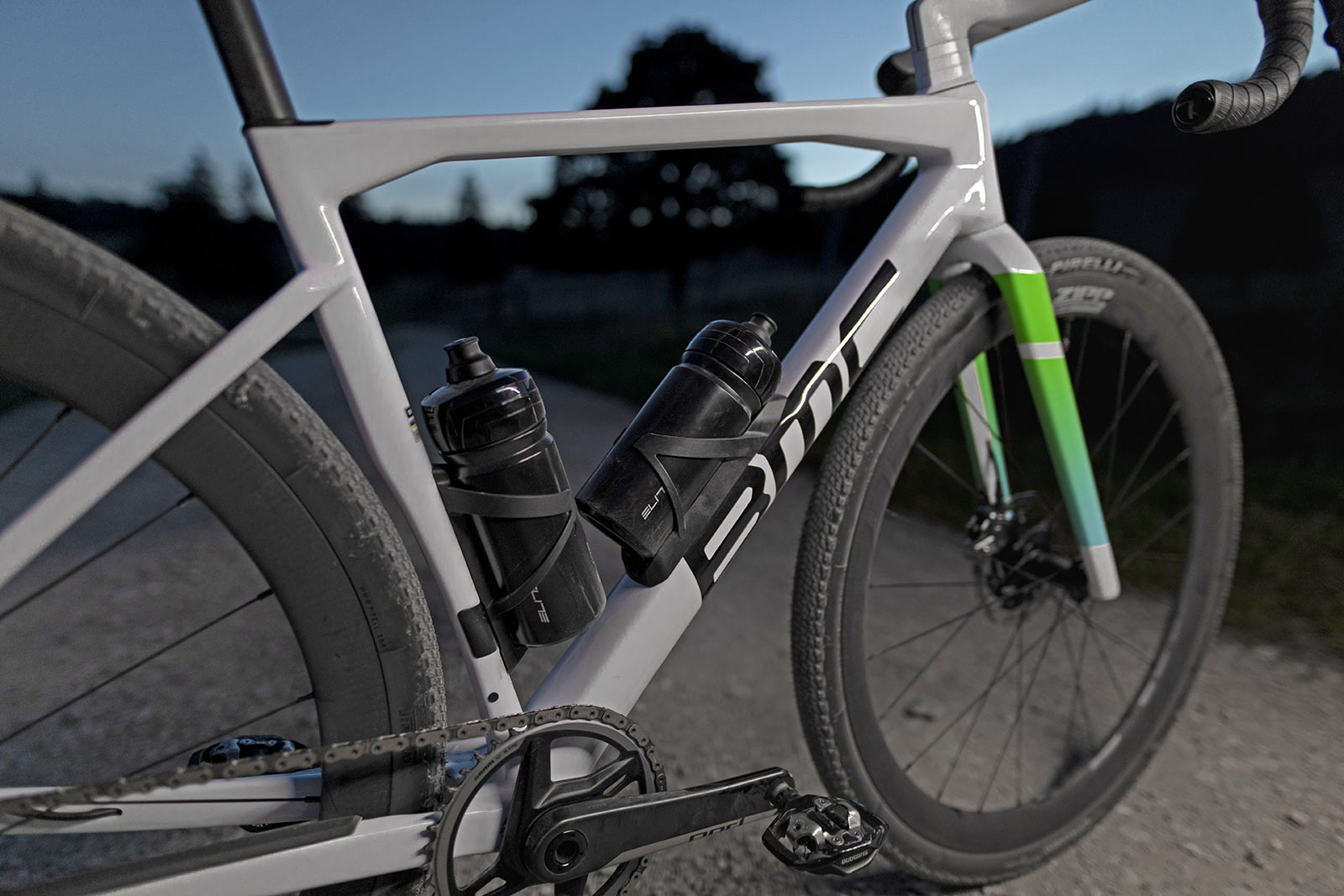 BMC Kaius aero carbon gravel race bike, Aerocore bottles