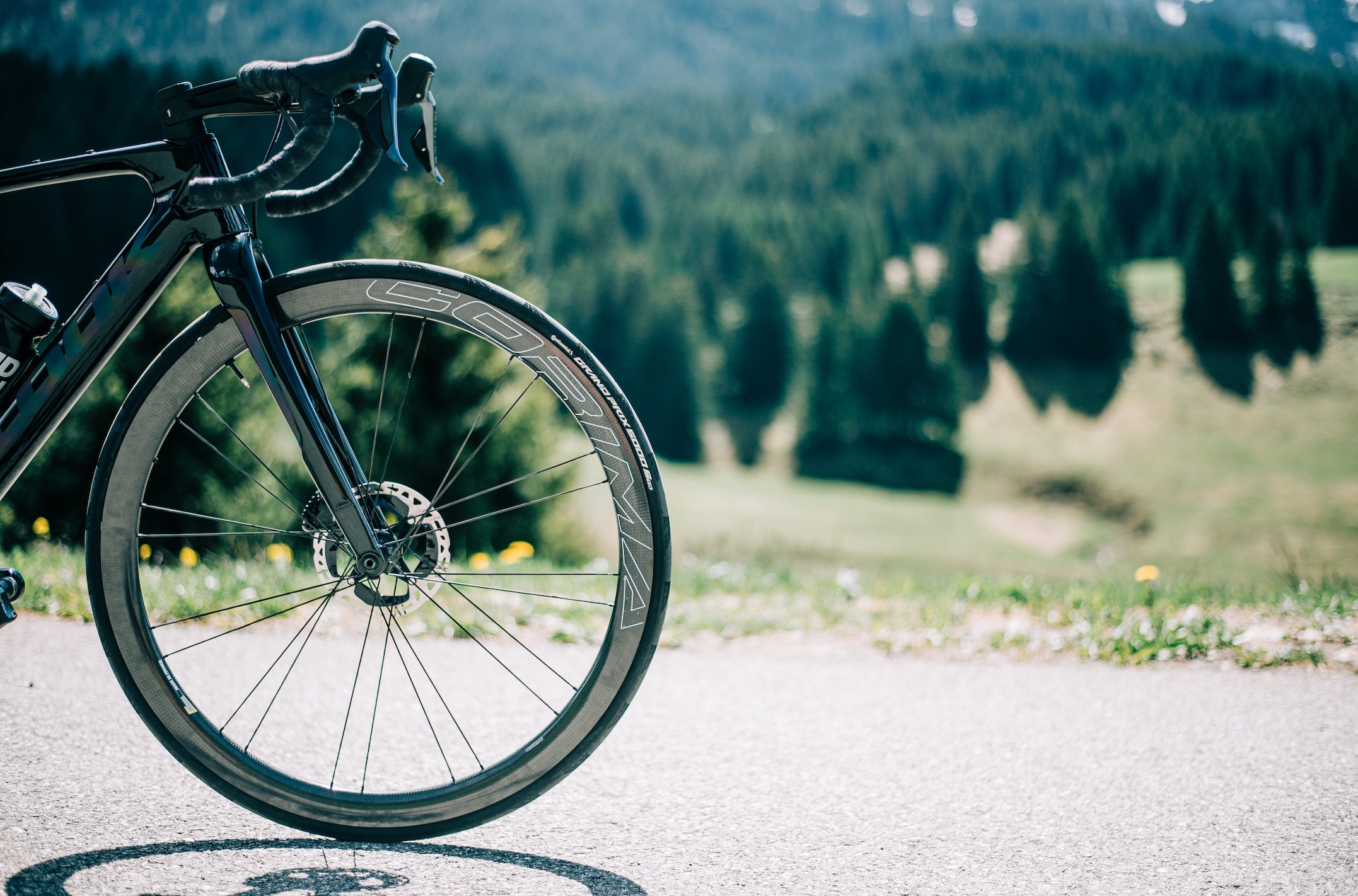 Corima Essentia 40 wheel.
