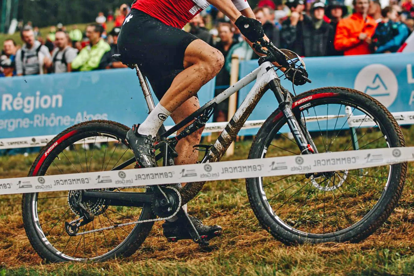 BMC Fourstroke unreleased prototype with BlackBox SRAM XX1 Eagle AXS SL derailleur, racing Worlds