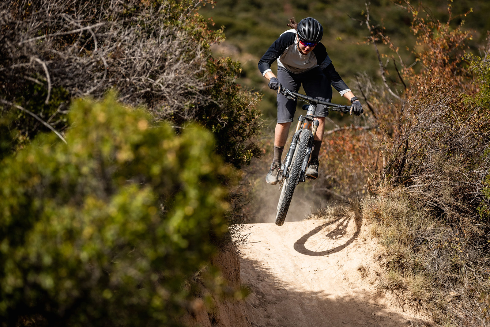 2023 orbea oiz pre-hop into singletrack descent