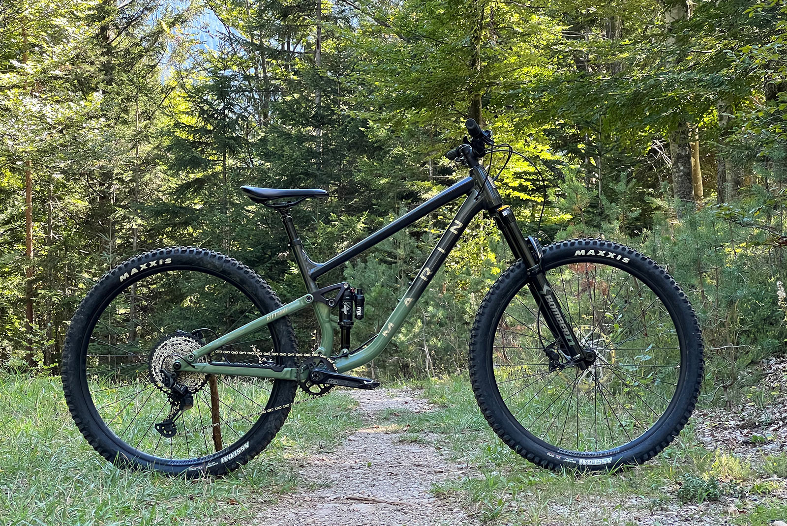 side view of 2023 marin rift zone alloy trail bike
