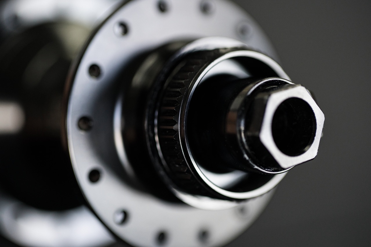 P321 centerlock hub