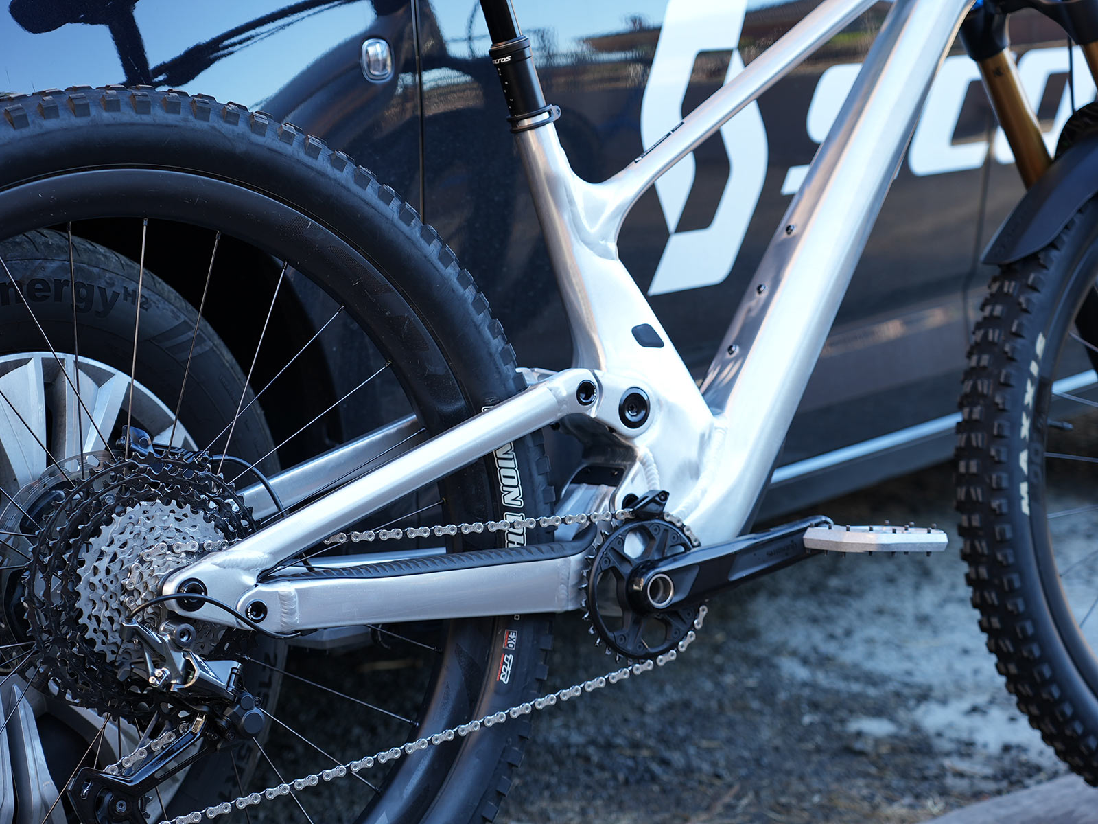 2023 scott genius alloy shown with raw prototype finish