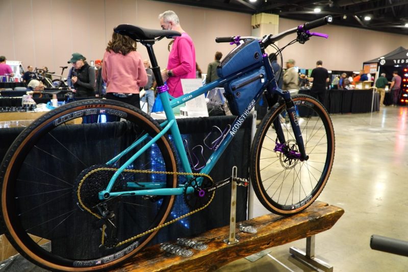 Acoustic Cycles Flat bar