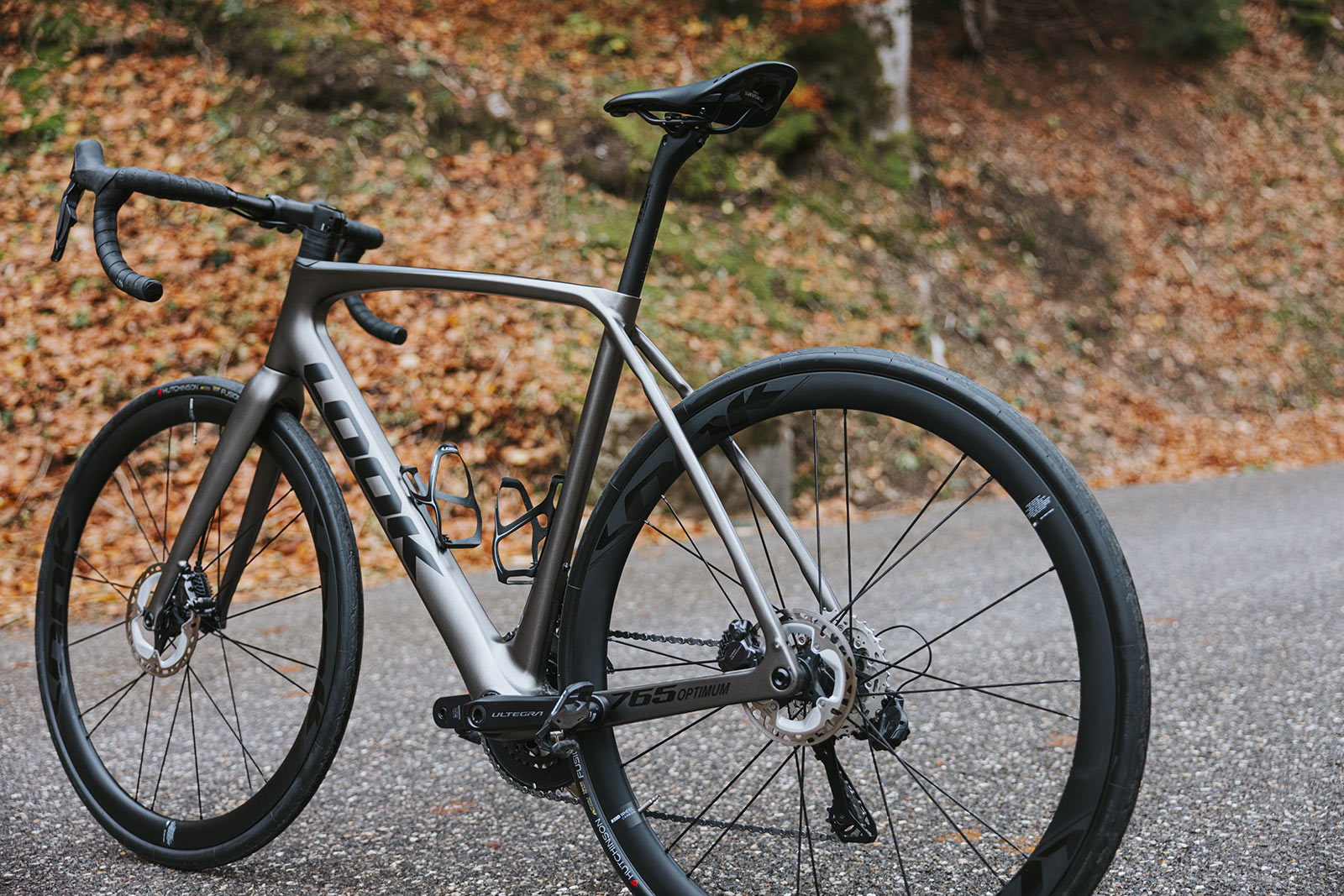 look 765 optimum endurance road bike shown from back angle