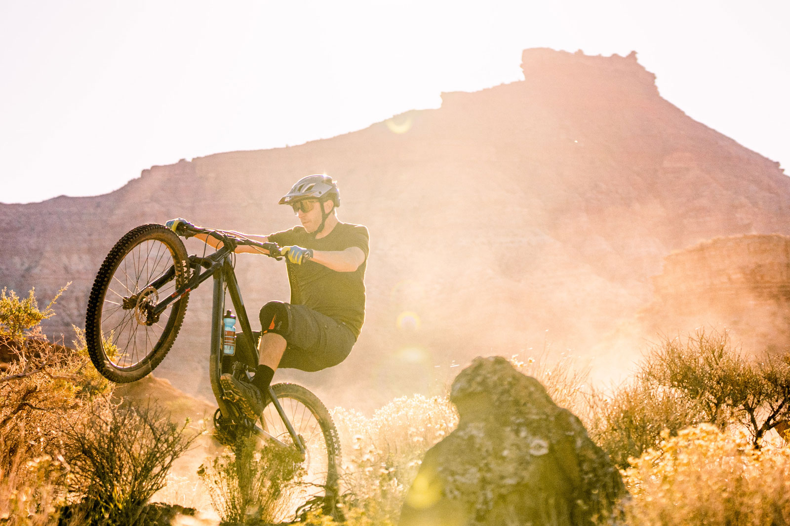 2023 vitus mythique utah wheelie