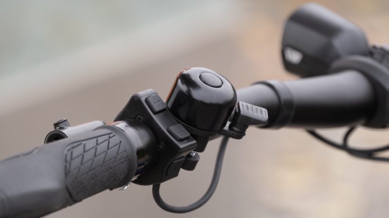 BH Bikes Core Cross controls