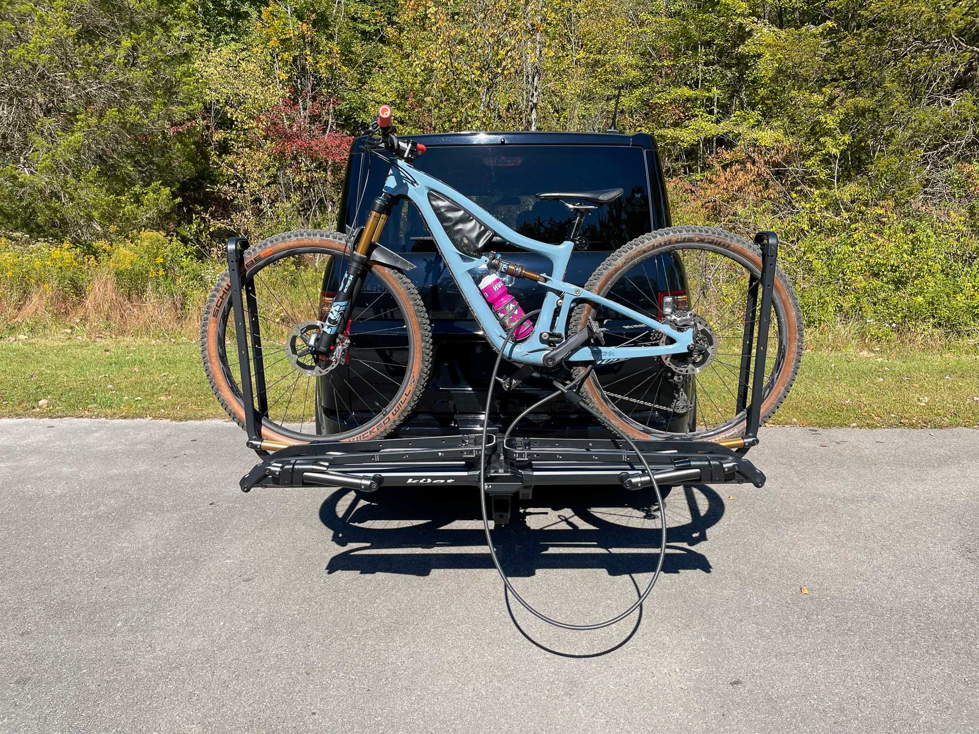 Kuat Piston Pro X with bike locked