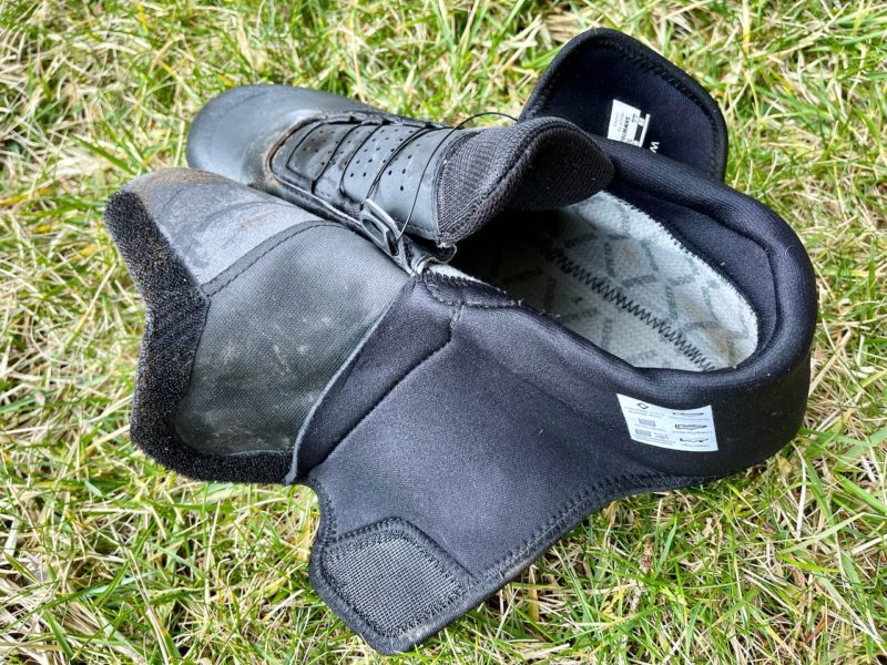 Shimano MW702 Winter Shoes inside gore-tex