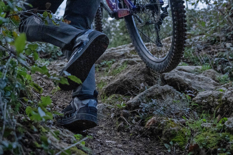 Leatt MTB 4.0 Flat Pro shoes review, hike-a-bike